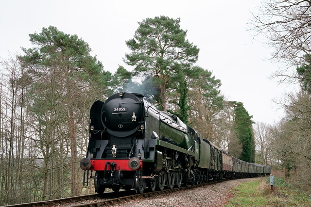 Bluebell Railway © Peter Trimming cc-by-sa/2.0 :: Geograph Britain and ... image.