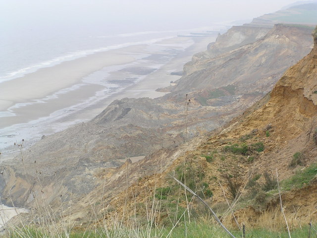 Recent cliff  fall, Sidestrand