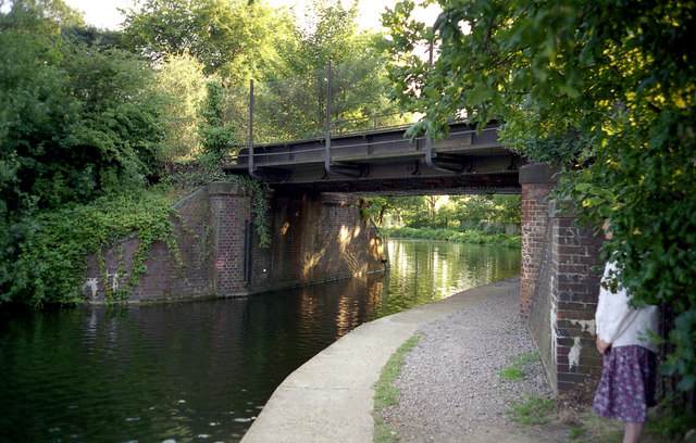 Mytchett Lake Railway Bridge, Basingstoke Canal