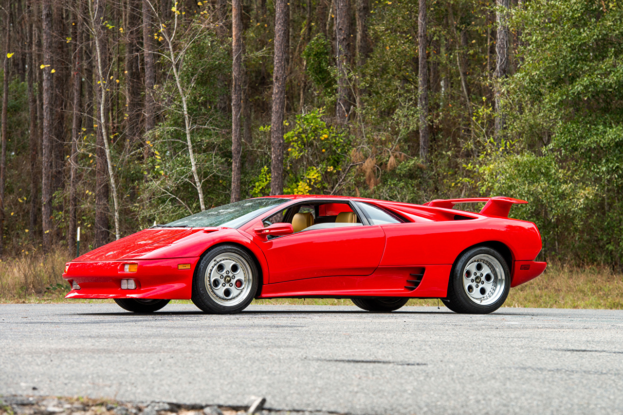 Fondos de Pantalla Lamborghini Retrô 1990-93 Diablo Rojo Metálico Coches  descargar imagenes