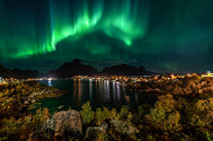 Fonds d'écran Norvège Îles Lofoten Montagnes Aurore boréale Nuit