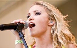 Emily Osment 01