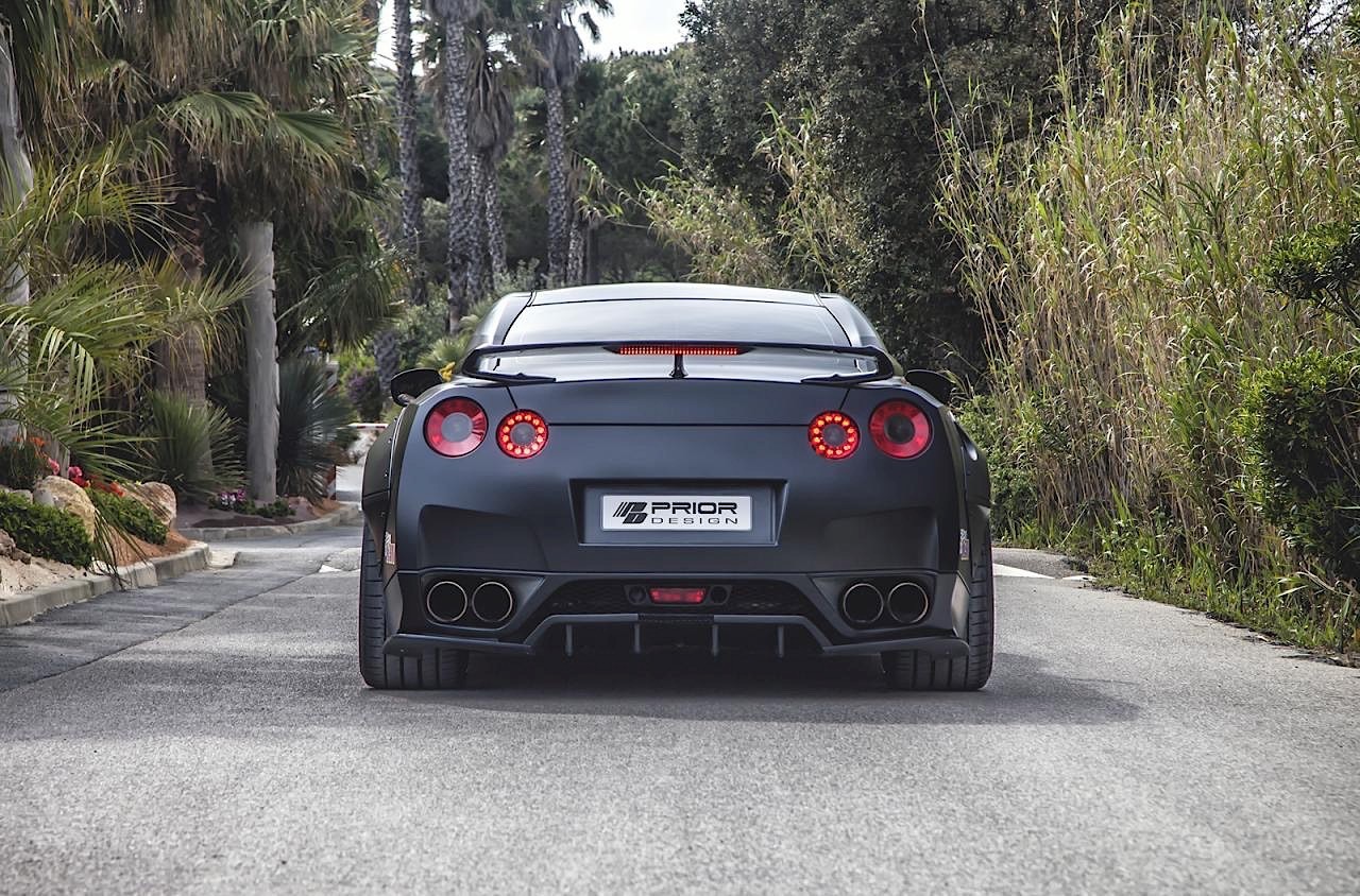 This Nissan GT-R R35 Touched by Prior Design is Proof Godzilla Can Get ...