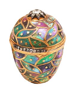 Austrian 18th Century Egg Shaped Box In 18Kt Gold With Diamonds & Abalone Shell