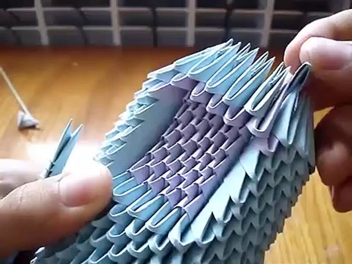 Gấp Rồng Origami: Hướng Dẫn Chi Tiết Từ A đến Z Cho Người Mới Bắt Đầu