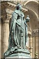 SP0686 : Queen Victoria statue by Philip Halling