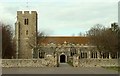 TQ9497 : St. Mary; the parish church of Burnham-On-Crouch by Robert Edwards