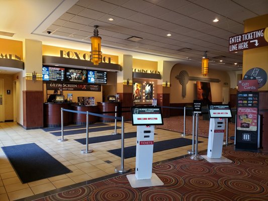 Photo of Marcus North Shore Cinema - Mequon, WI, US. Entry