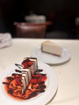 Photo of Monte Carlo - Minneapolis, MN, US. Cheesecake