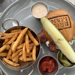 Farmer Market Burger