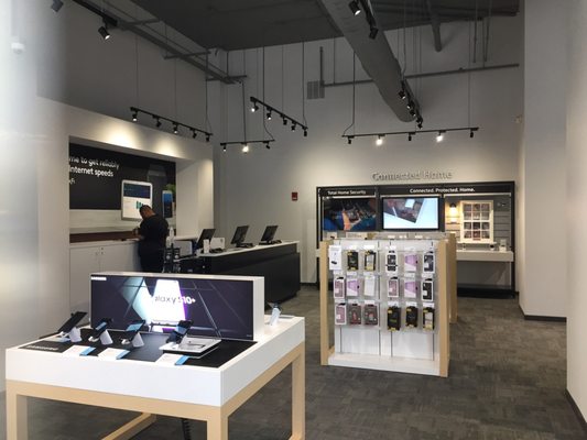 Photo of Xfinity Store by Comcast Dealer - Evanston, IL, US. Xfinity in Downtown Evanston