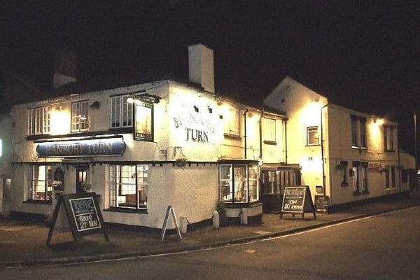 THE HANBURY TURN - 44 Hanbury Rd, Bromsgrove, Worcestershire, United ...