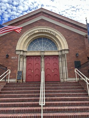 Photo of The Children's Museum of Northern Nevada - Carson City, NV, US. Front Doors