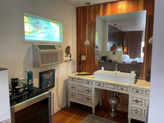 Photo of The Motor Lodge - Prescott, AZ, US. Fridge and sink area