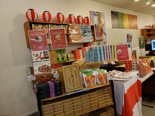 Photo of HIS Ala Moana Branch - Honolulu, HI, US. Japanese snacks