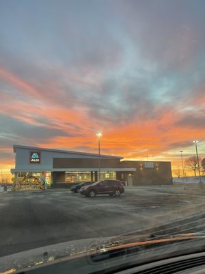 Photo of ALDI - North Riverside, IL, US. Looks like opening day!