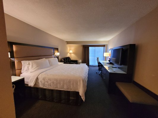 Photo of Holiday Inn Hotel & Suites Vancouver Downtown - Vancouver, BC, CA. Nice!