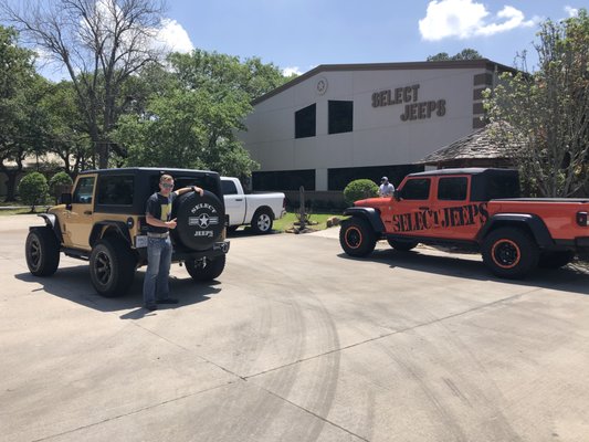 Photo of Select Jeeps - League City, TX, US.