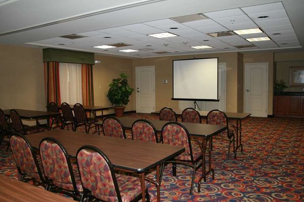 Photo of Hampton Inn Macomb - Macomb, IL, US. Meeting Room