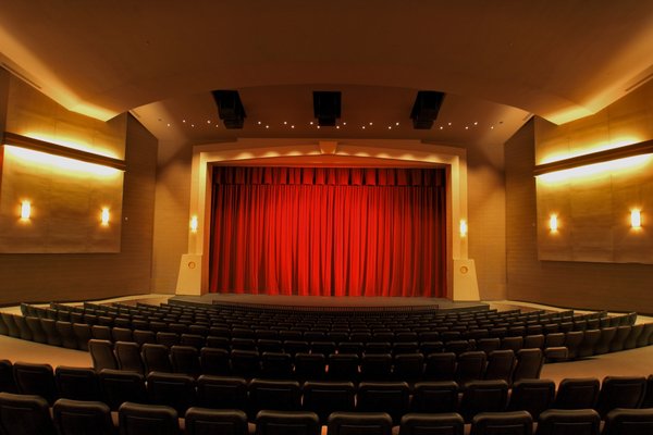 Photo of Del E Webb Center For The Performing Arts - Wickenburg, AZ, US. Interior of Del Webb Center venue