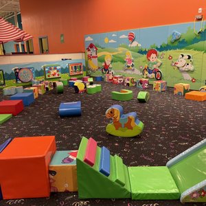 Run Jump-n-Play on Yelp