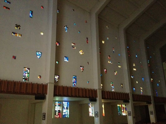 Photo of St John's Episcopal Church - Olympia, WA, US. Inside the nave, exterior wall