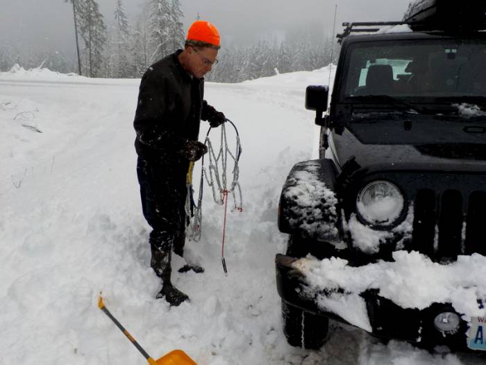 how to install snow chains