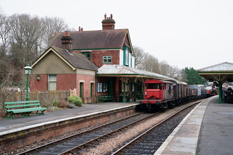 Bluebell Railway © Peter Trimming :: Geograph Britain and Ireland