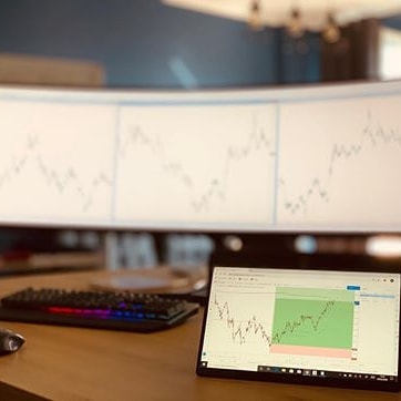 Biểu đồ TradingView trên Instagram @chokowealthfx