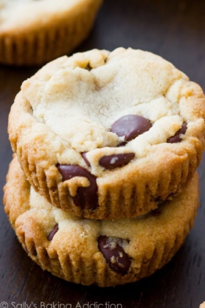 stack of 2 chocolate chip cookie cups