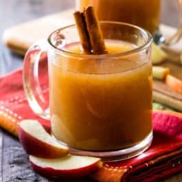 homemade apple cider in glass mugs