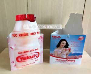 /hanger-treo-tran-sieu-thi-san-pham-sua-uong-len-men-yakult-tt304.html