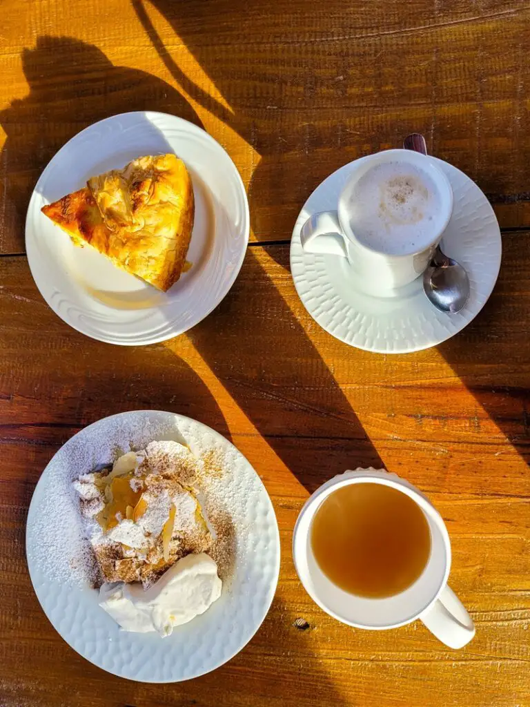 casa-do-strudel-cunha-sp-once-comer