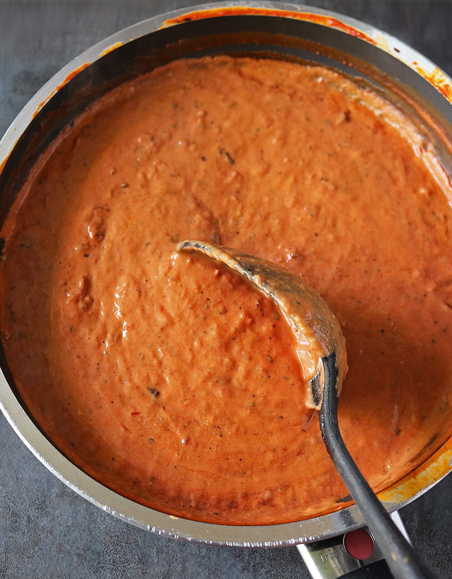 Making Creamy Tomato Tikka Sauce