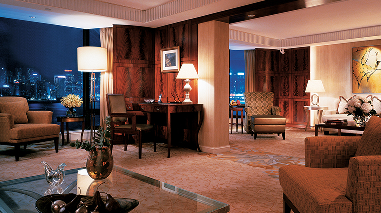 kowloon shangri la suite