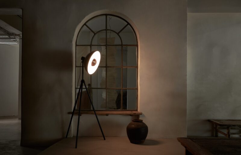 Apollo floor lamp