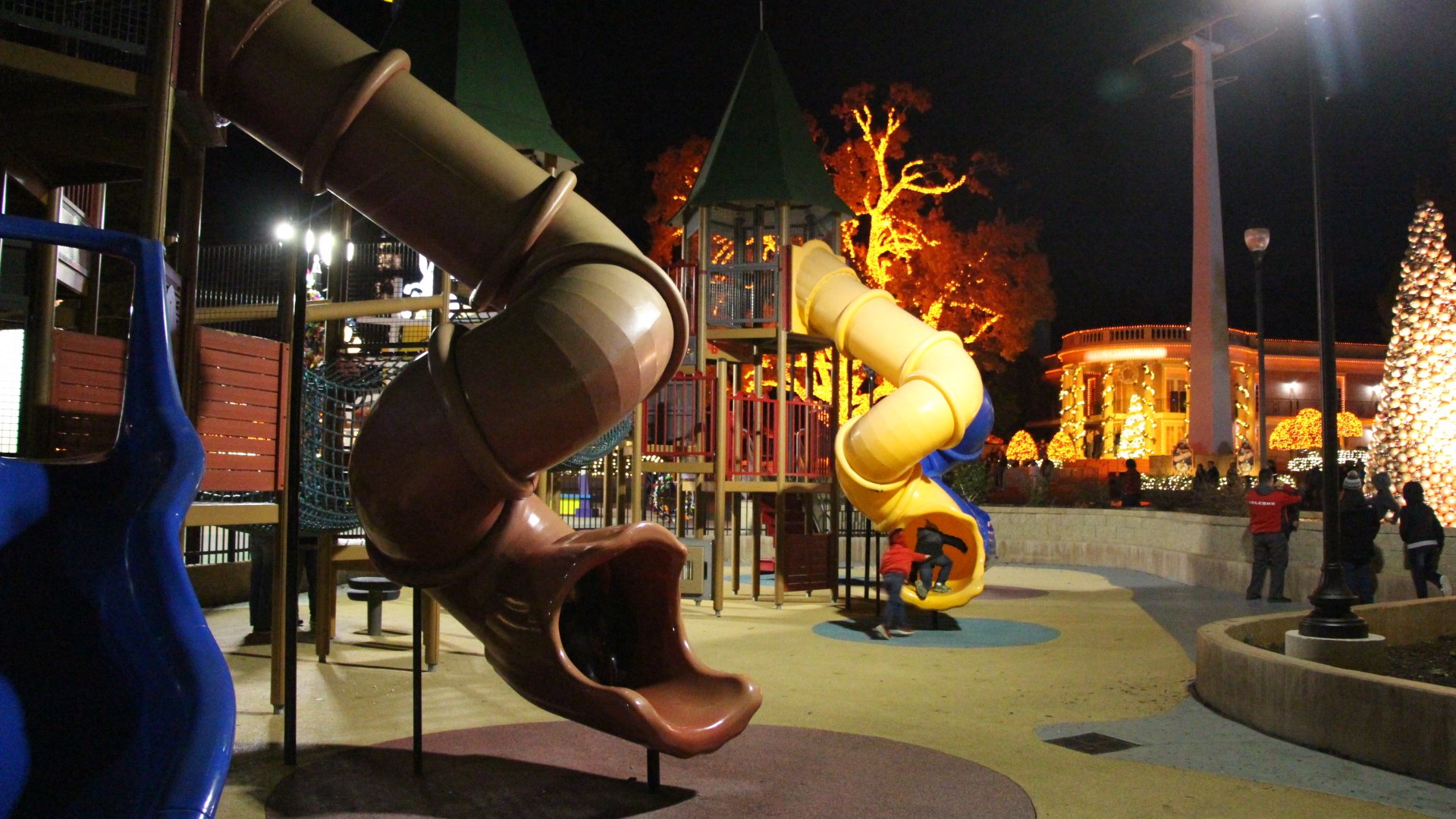 Adventure Playground Pictures : Playground Moffat Creek Climbing ...