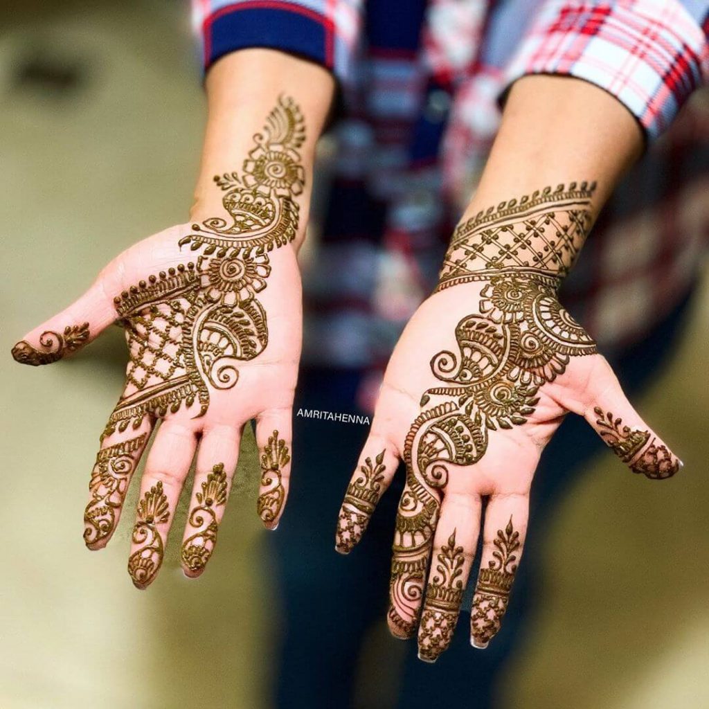 Super Trendy & Unique Arabic Mehendi Designs For Brides!