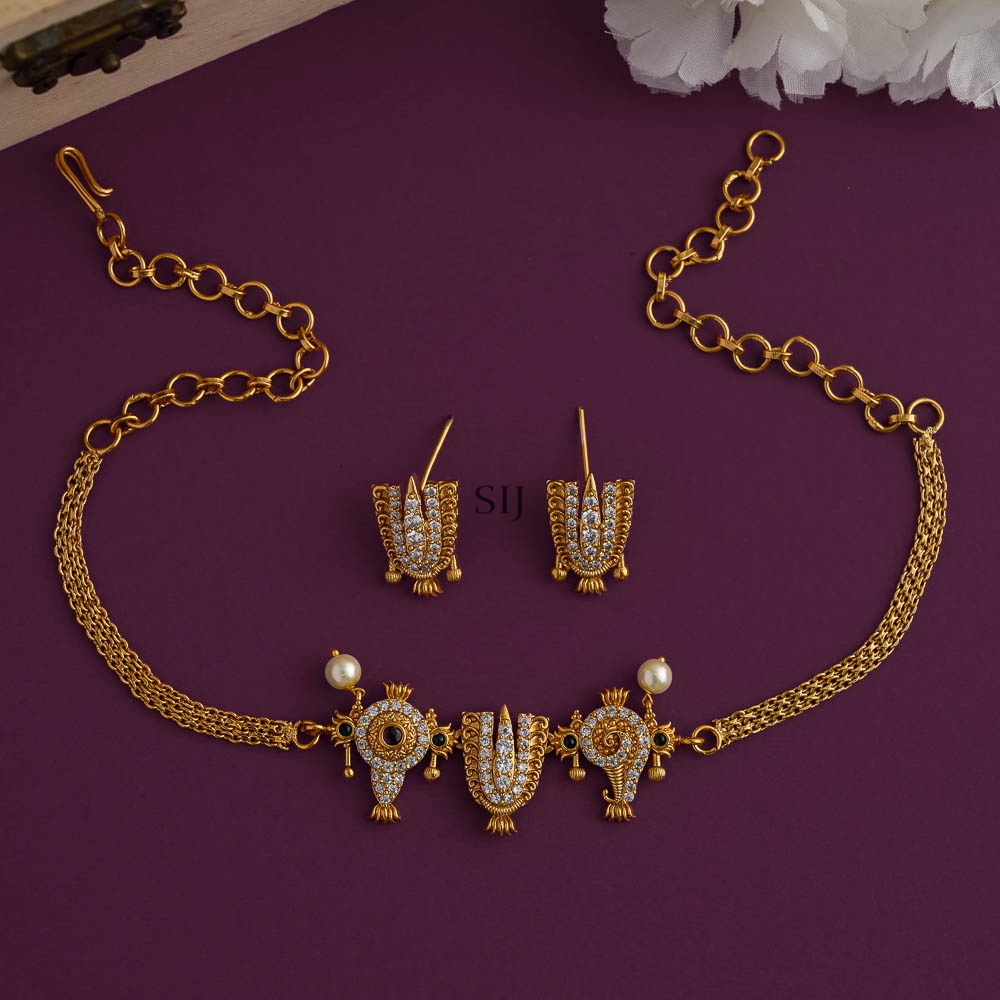 Gold Finish Shank Chakra Namah Choker