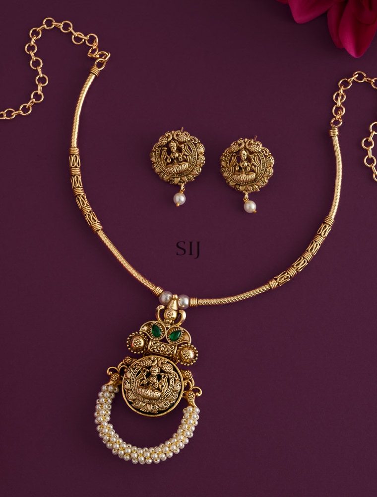 Traditional Lakshmi Green Stone Kanthi Necklace