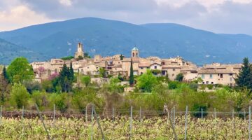 Lourmarin, Luberon, Provence, Vaucluse, France