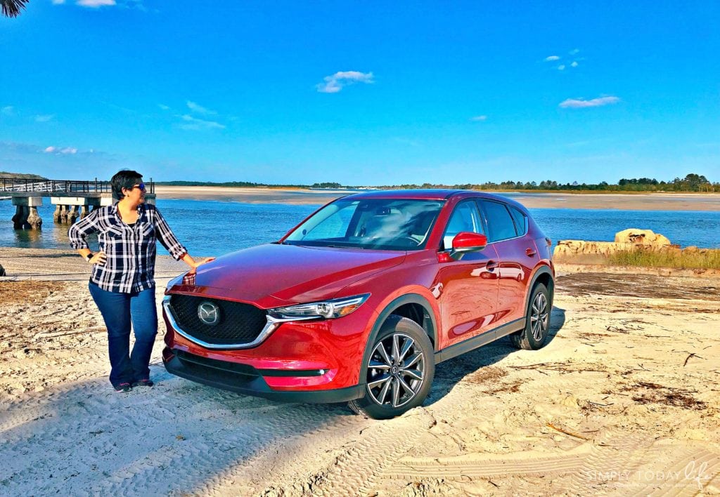 3 Reasons The Mazda CX-5 Is The Perfect Couples Road Trip Vehicle - simplytodaylife.com