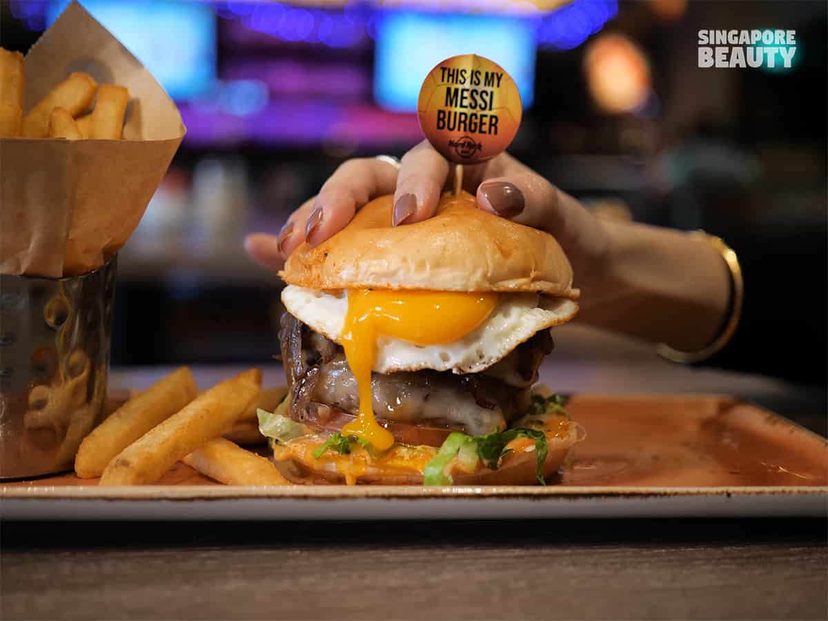 hard rock cafe messi burger