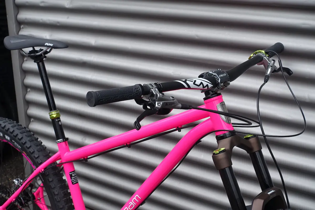 pipedream hardtail steel 27.5 plus 29 pink dvo zelvy