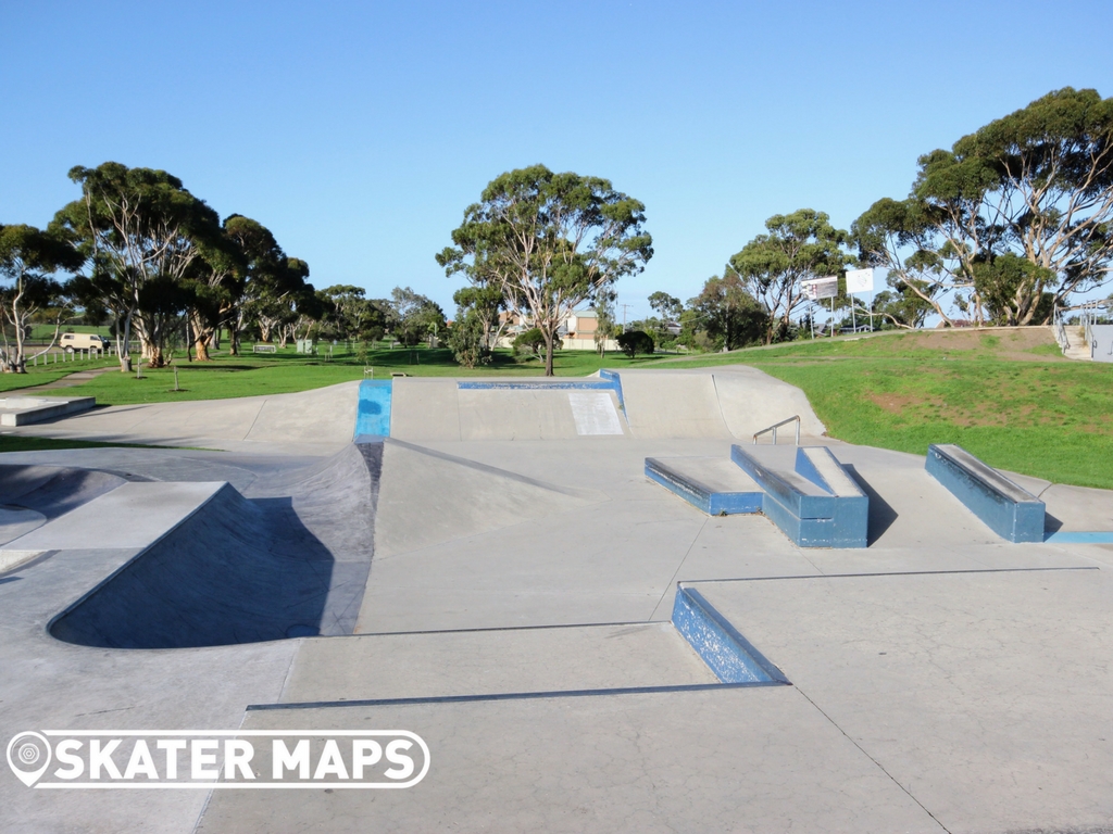 Altona Meadows Skatepark,