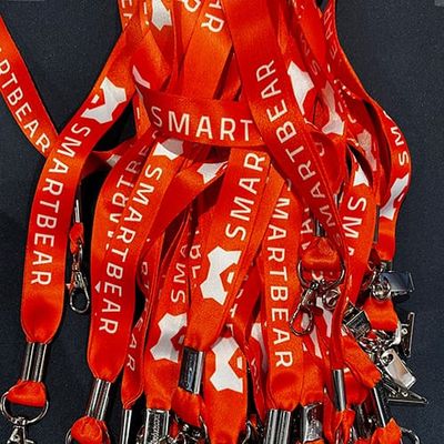 SmartBear key laces