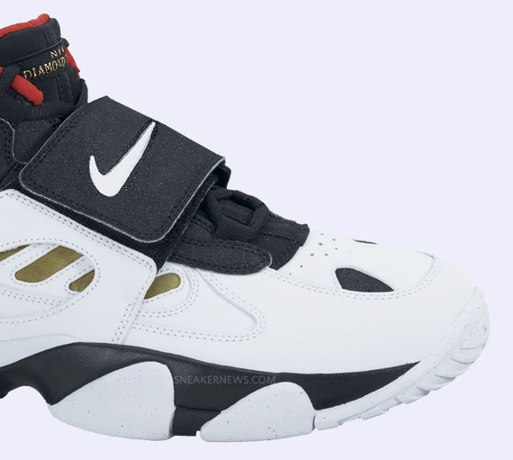 Nike Air Diamond Turf Ii Black White Metallic Gold 5