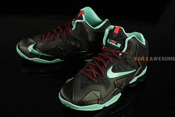 Lebron 11 Gs Black Mint Red 2