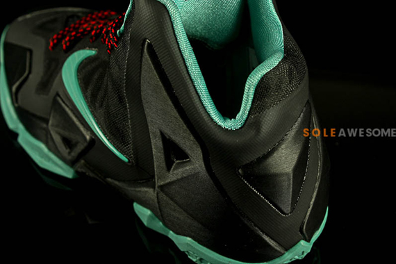 Lebron 11 Gs Black Mint Red 8