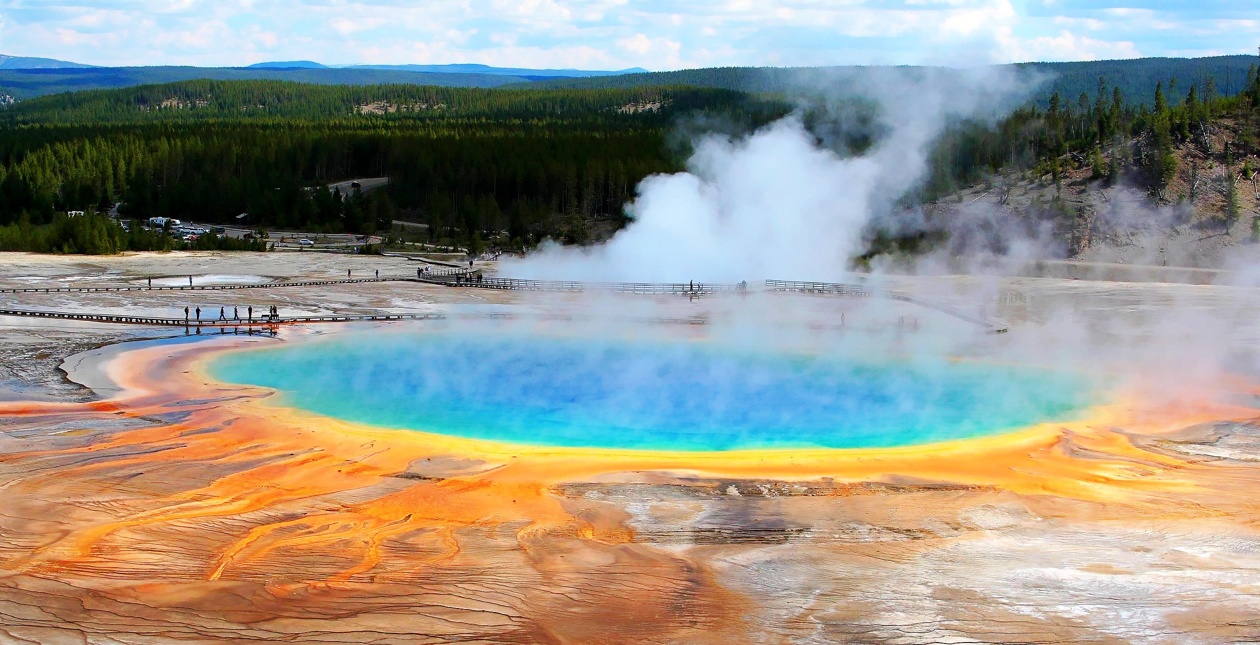 Where Is Yellowstone National Park: A Comprehensive Guide